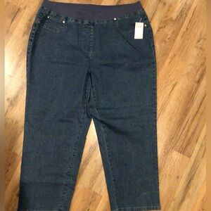 Women’s Hearts of Palm Capri Jeans